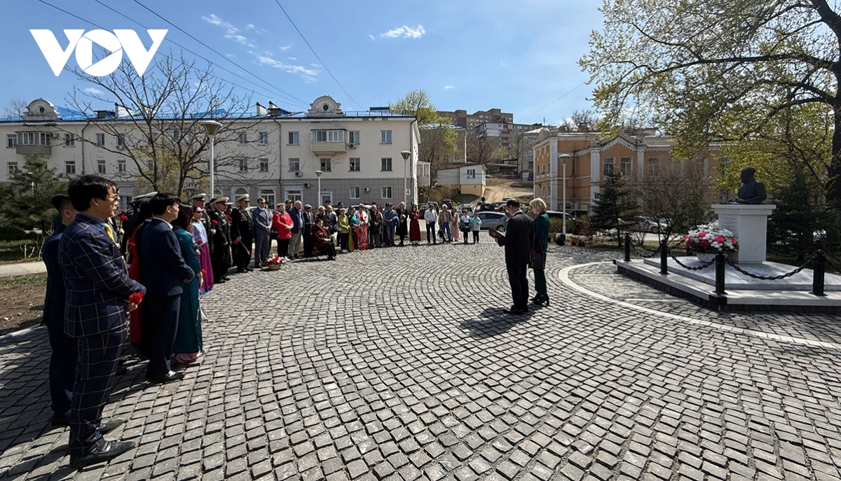 Vietnamese expatriates in Vladivostok mark National Reunification Day